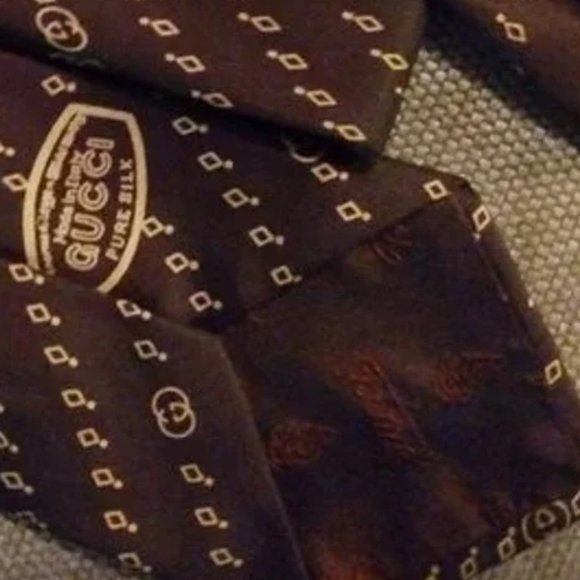 ❤️RARE VINTAGE GUCCI ITALY GG LOGO TIE BROWN 3 1/2" - Picture 6 of 8